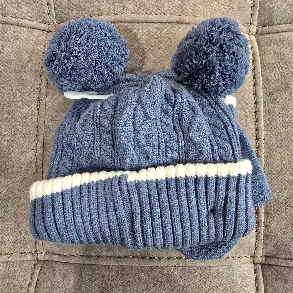 NWT First Steps 2-Piece Set (Hat and Mittens) Size 12-24M